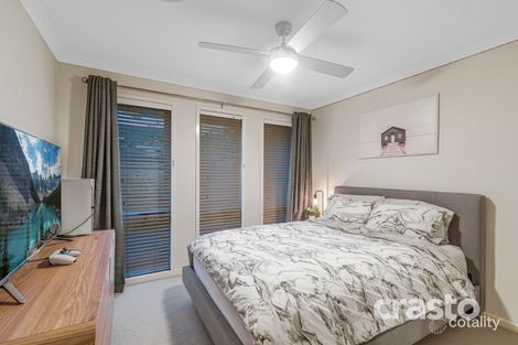 Property photo of 11 Boogaerdt Rise Bonogin QLD 4213