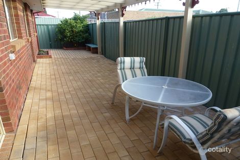 Property photo of 14 Clement Court Altona Meadows VIC 3028