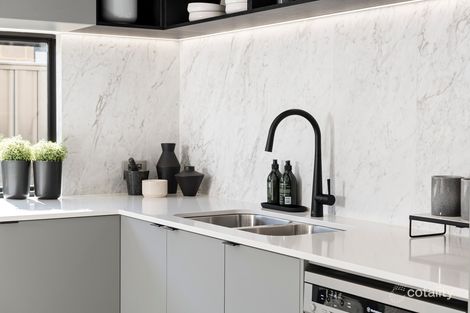 19a Belinda Ave, Cloverdale, WA 6105