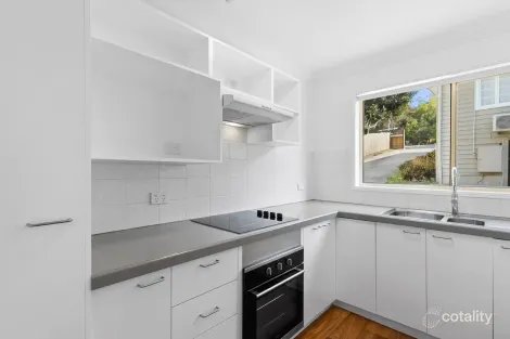 Property photo of 3/468 Wynnum Road Morningside QLD 4170