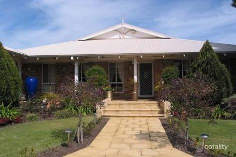Property photo of 17 Westringia Retreat Canning Vale WA 6155