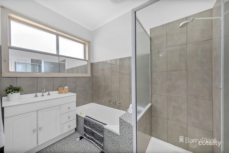 Property photo of 19 Jocelyn Street Lalor VIC 3075