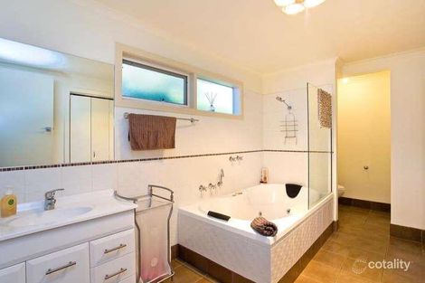 Property photo of 36 Calvert Street Colac VIC 3250