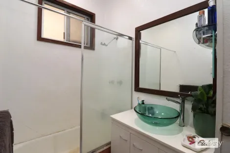 Property photo of 11 Cameron Street Katherine NT 0850