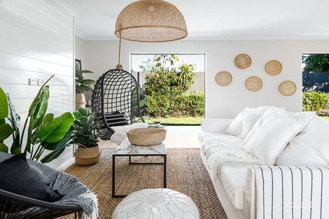 10 Sophie Ave, Broadbeach Waters, QLD 4218