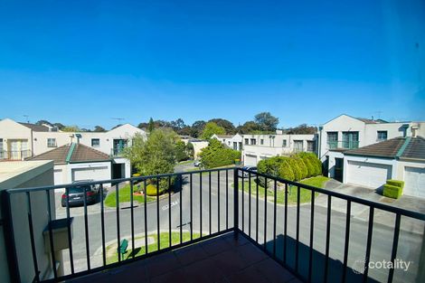 Property photo of 2 Central Place Box Hill VIC 3128