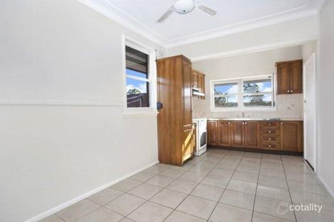 Property photo of 925 The Horsley Drive Smithfield NSW 2164