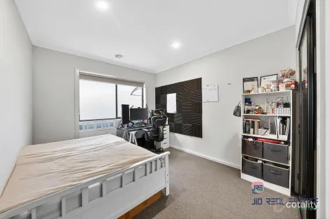 Property photo of 12 Samuel Road Weir Views VIC 3338