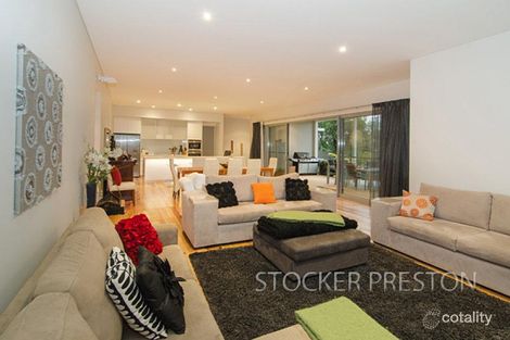 Property photo of 1/300 Geographe Bay Road Quindalup WA 6281