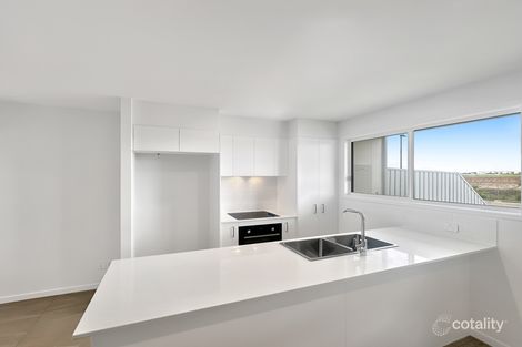 Property photo of 8 Anglesea Crescent Nirimba QLD 4551