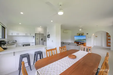 Property photo of 19 Overlander Avenue Cooroy QLD 4563