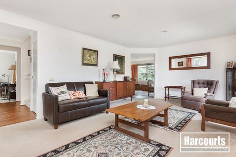 Property photo of 1 Tarrangower Place Berwick VIC 3806