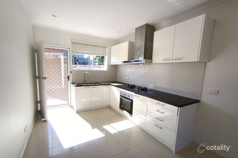 2a/7 Cullis Pde, Bayswater, VIC 3153