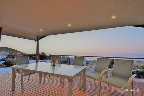 Property photo of 1 Petrel Close Carrickalinga SA 5204