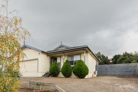 16 Romsey Pl, Langwarrin, VIC 3910