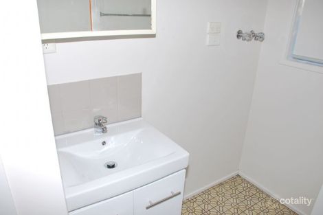 Property photo of 2/25 Bowe Street Shepparton VIC 3630