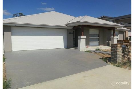 Property photo of 10 Canopy Crescent Wilton NSW 2571