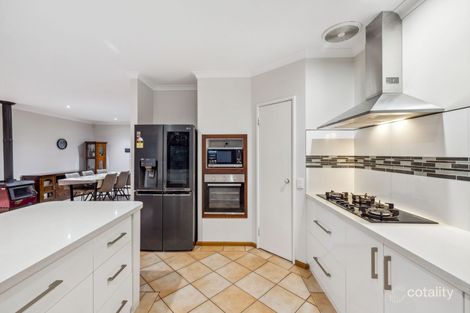 Property photo of 32 Chesterton Drive Thornlie WA 6108