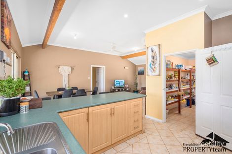 Property photo of 50 Calder Place Waggrakine WA 6530