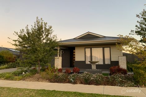 5 Bethany Way, Mickleham, VIC 3064