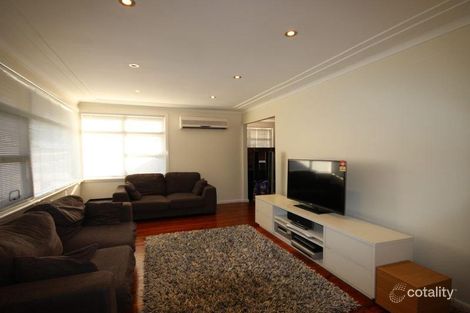 Property photo of 12 Burns Road Picnic Point NSW 2213