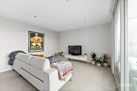 Property photo of 1/48 Eucalyptus Drive Maidstone VIC 3012