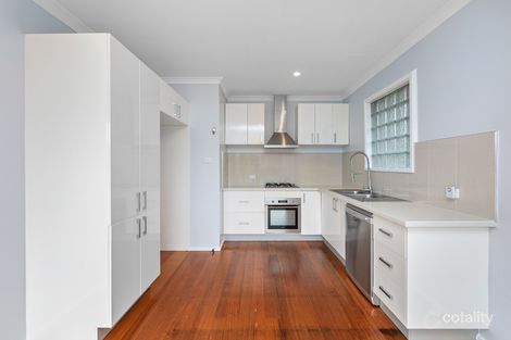 Property photo of 74 Brunning Crescent Frankston North VIC 3200