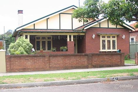 42 Beaufort St, Croydon Park, NSW 2133