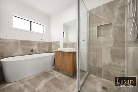 Property photo of 230 Frontier Avenue Aintree VIC 3336
