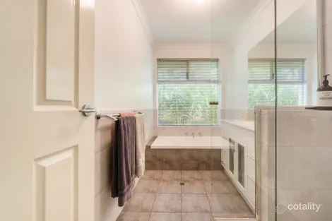 Property photo of 11 Malata Ridge Lakelands WA 6180