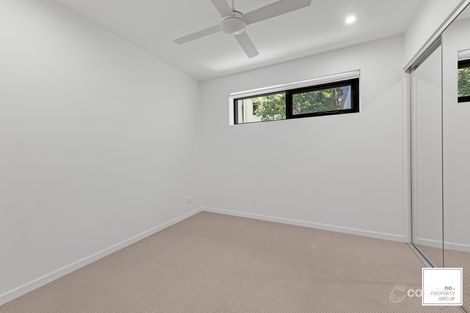 Property photo of 2205/88 Waldheim Street Annerley QLD 4103