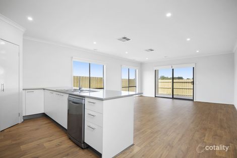 Property photo of 44 Garrard Crescent Clyde VIC 3978