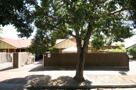 8 Fielding Rd, Clarence Park, SA 5034