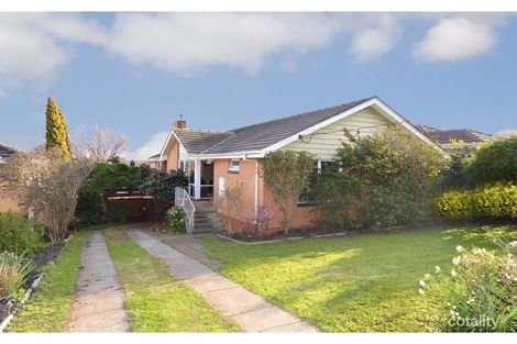 41 Josephine St, Oak Park, VIC 3046