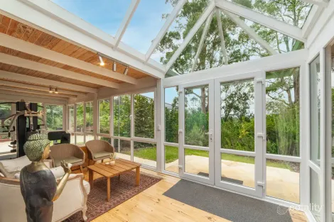24 Barbers Rd, Kalorama, VIC 3766