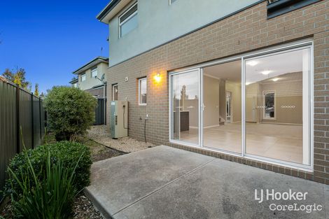 Property photo of 9 Vali Road Craigieburn VIC 3064