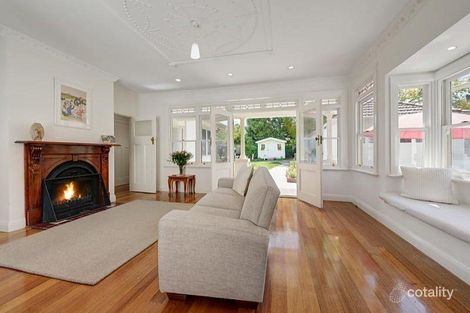 Property photo of 25 Townsend Street Ivanhoe VIC 3079