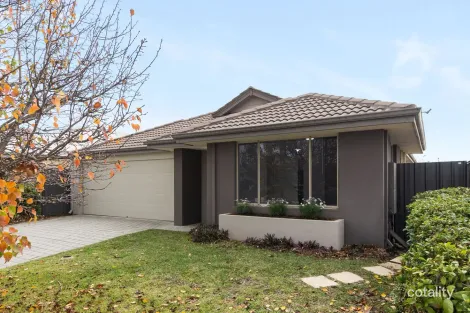 Property photo of 73 Windermere Boulevard Aveley WA 6069