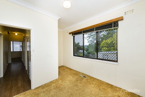 Property photo of 63 Thorpe Avenue Karabar NSW 2620