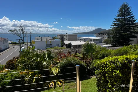 Property photo of 1/6-8 Tomaree Road Shoal Bay NSW 2315