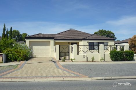 52 Centre St, Queens Park, WA 6107