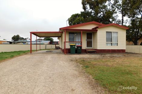 Property photo of 28 Densley Avenue Bordertown SA 5268