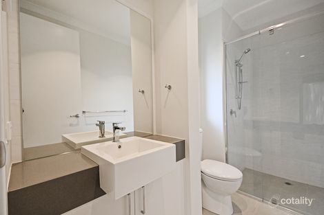 2/35 Risdon Dr, Notting Hill, VIC 3168