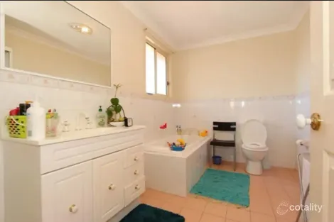 Property photo of 2 Flint Street Kings Langley NSW 2147