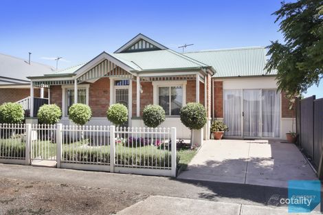Property photo of 10 Coburn Way Caroline Springs VIC 3023