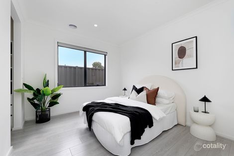 Property photo of 13 Wombargo Crescent Wollert VIC 3750