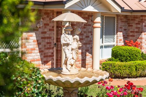 Property photo of 10 Macrossan Street Cranley QLD 4350