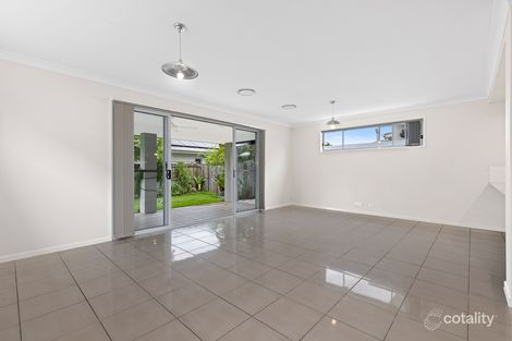 Property photo of 27 Finnegan Circuit Oxley QLD 4075