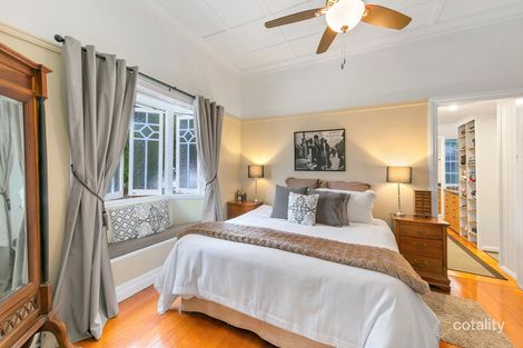 Property photo of 52 Atthow Avenue Ashgrove QLD 4060