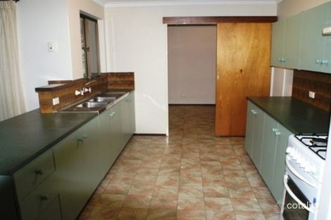 34 Orangedale Rd, Lesmurdie, WA 6076